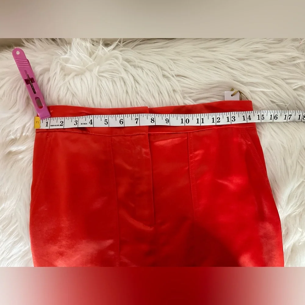 HOUSE OF HARLOW CARGO SKIRT - Picture 12 of 15